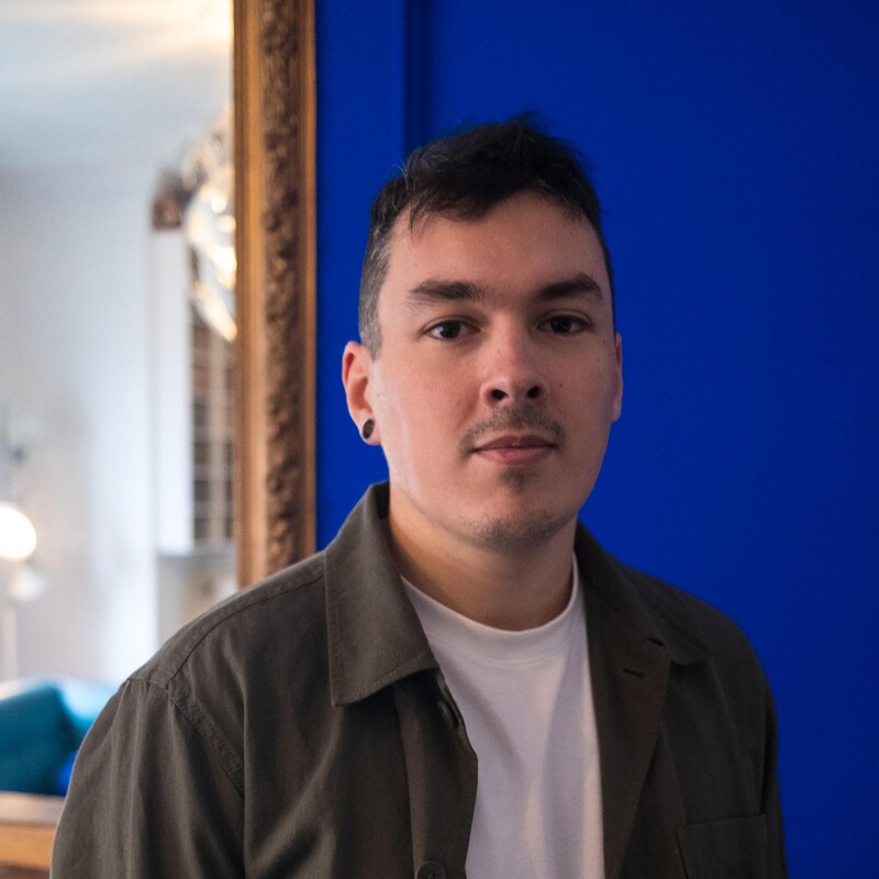 Portrait de Julien, responsable produit et développement technique de Mon-Loyer.com — simulateur et plateforme